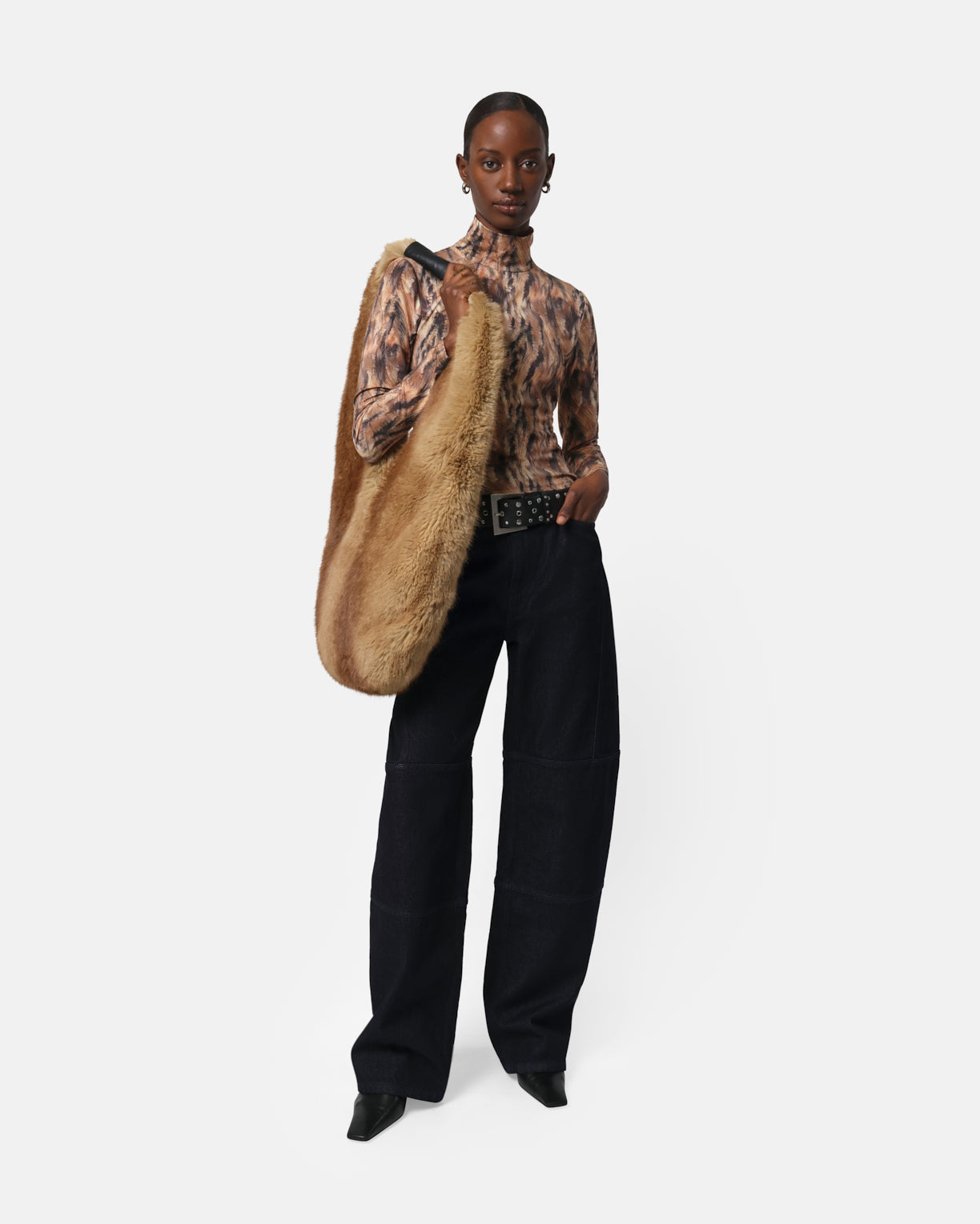 Maxi Colette Mink Bag – Apparis