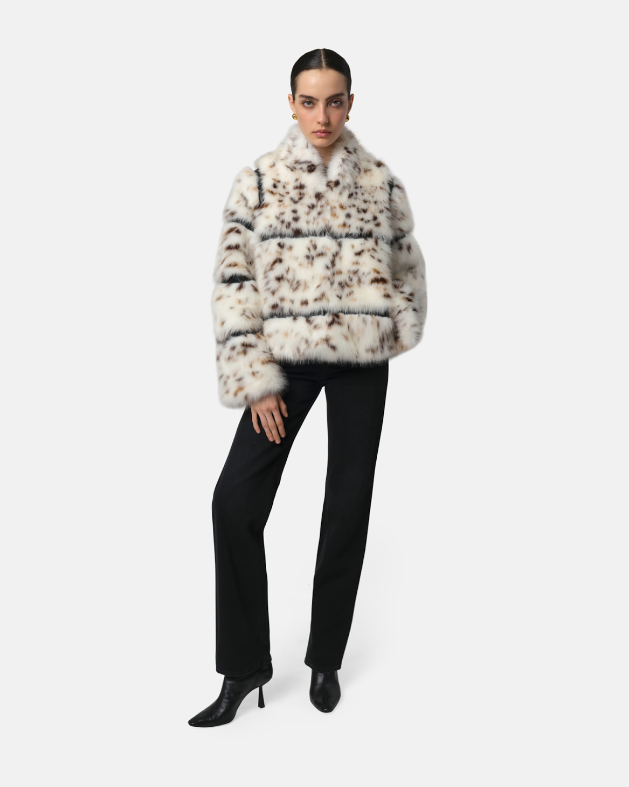 Sai Snow Leopard Coat – Apparis