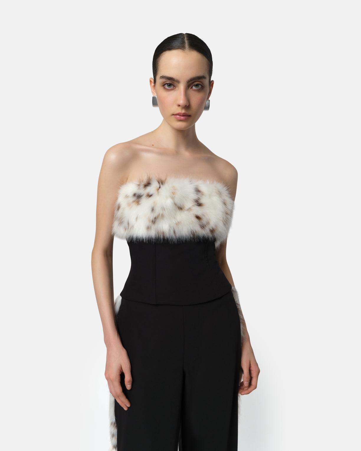 Ivy Trim Tube Top – Apparis