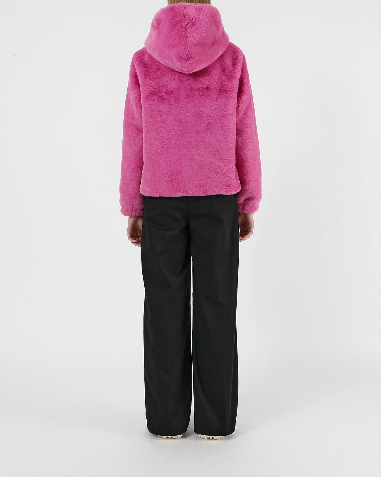 APPARIS Hot Pink Fuzzy 2024 Fleece Lounge Set