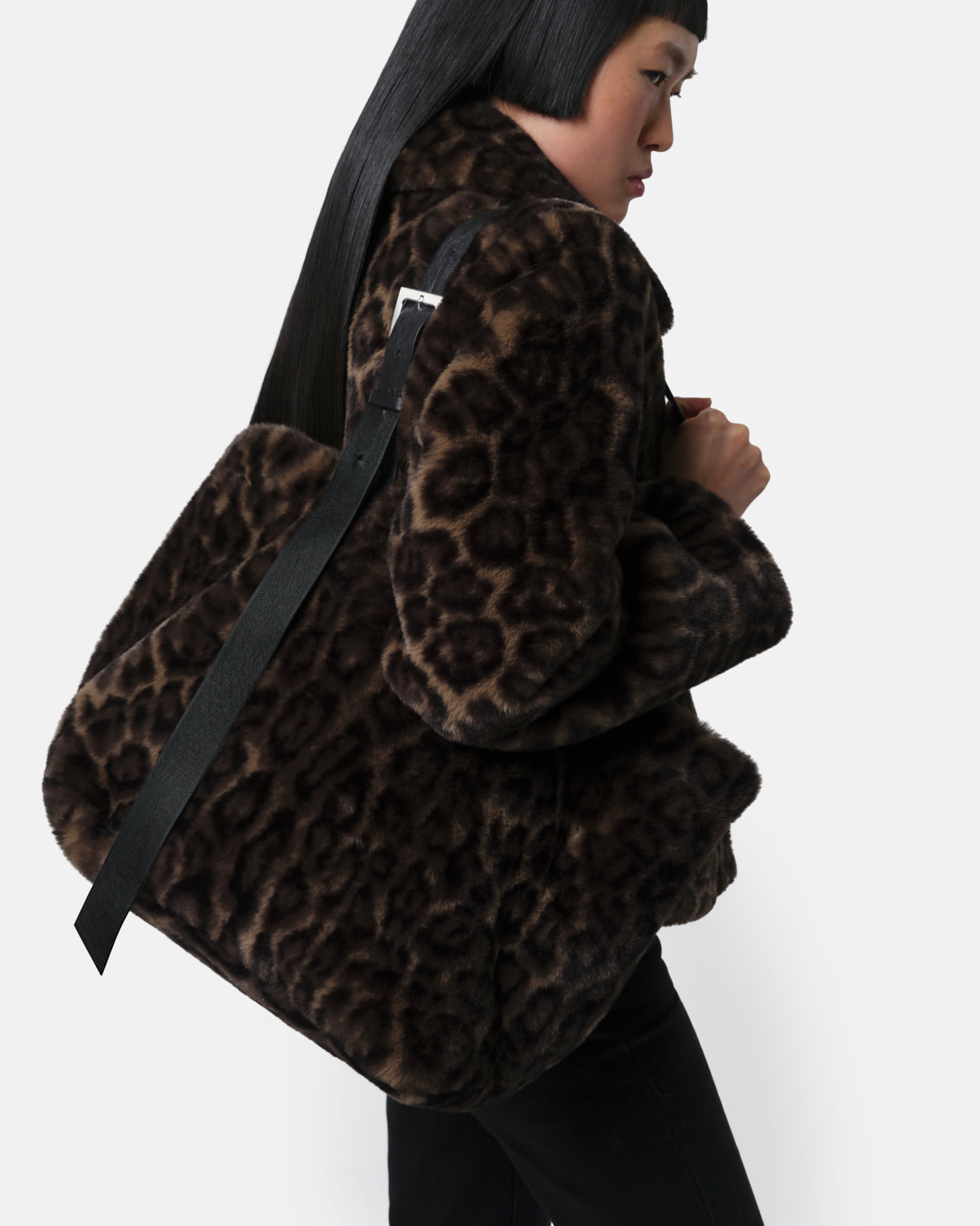 Esti Faux Fur Tote Bag in Dark Leopard – Apparis