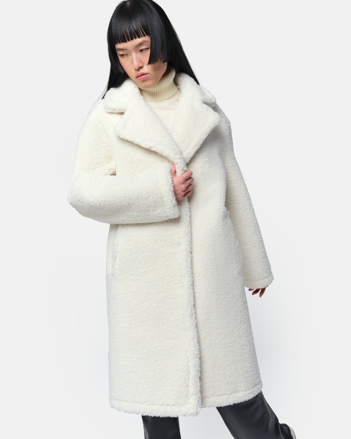 MONOHA Reversible shearling coat アイボリー Shearling Coat by