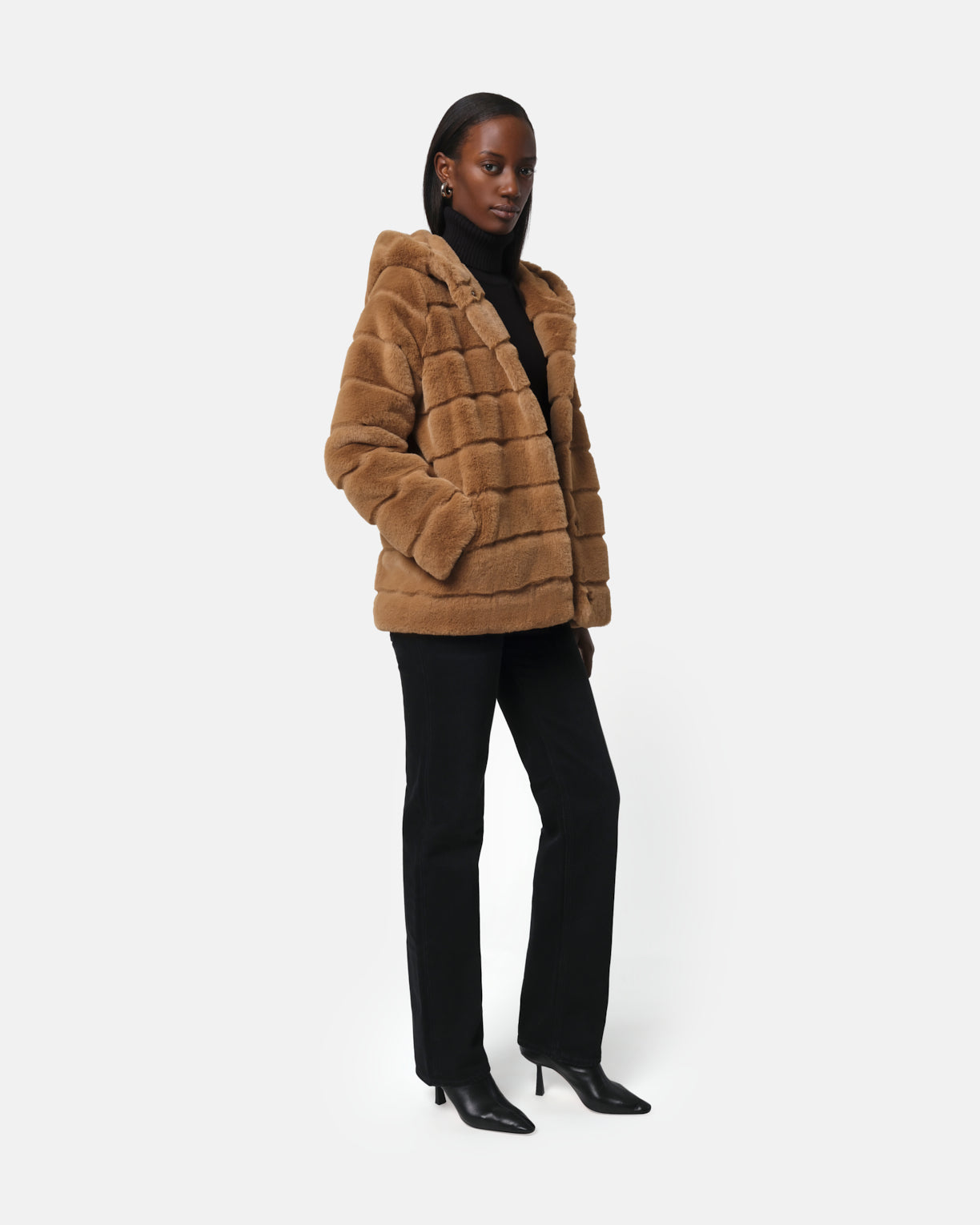 Goldy Camel Coat – Apparis