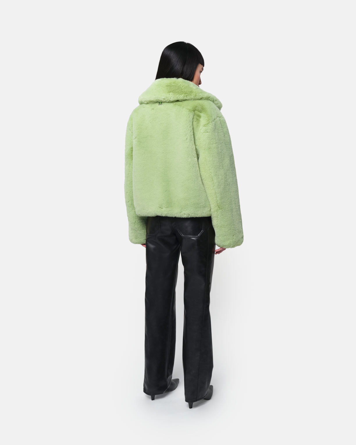 Miller Faux Fur Coat in Matcha – Apparis