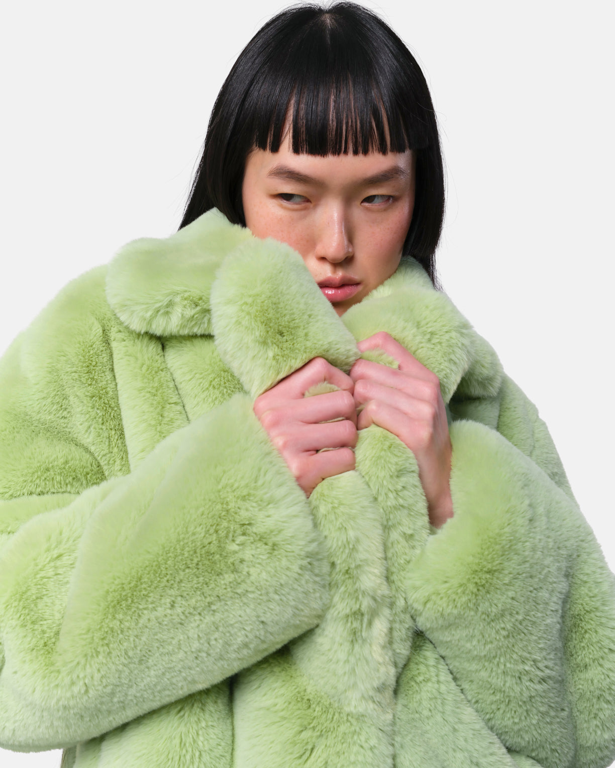 Miller Faux Fur Coat in Matcha – Apparis