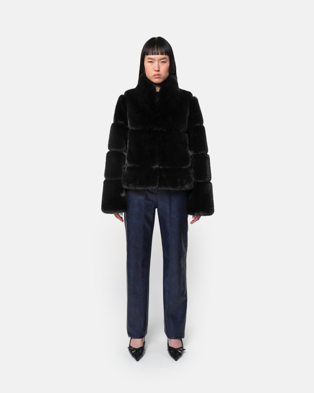 apparis Sai Coat Noir