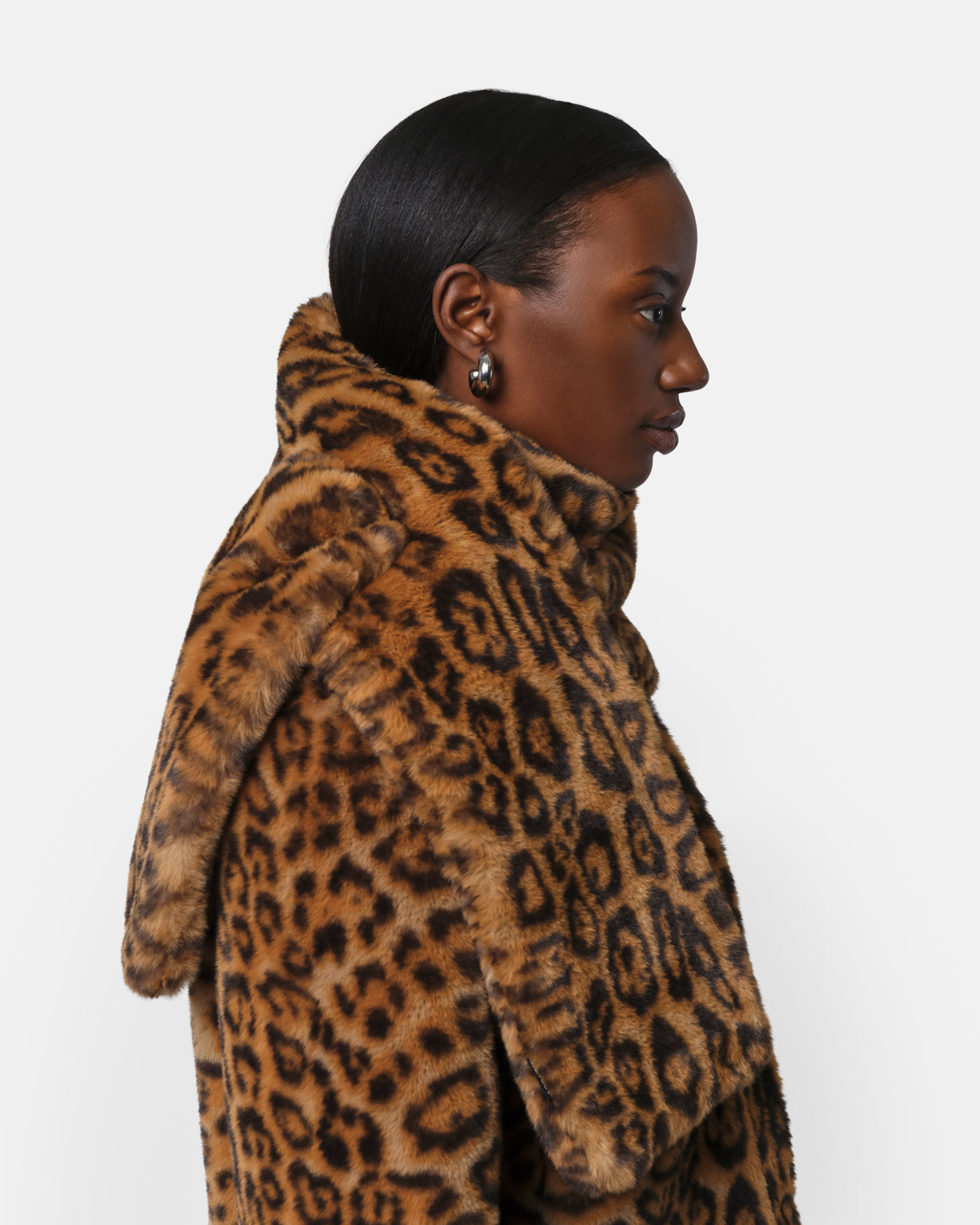 Zephyren ゼファレン FUR JACKET LEOPARD Kai Faux Fur Scarf in Leopard – Apparis