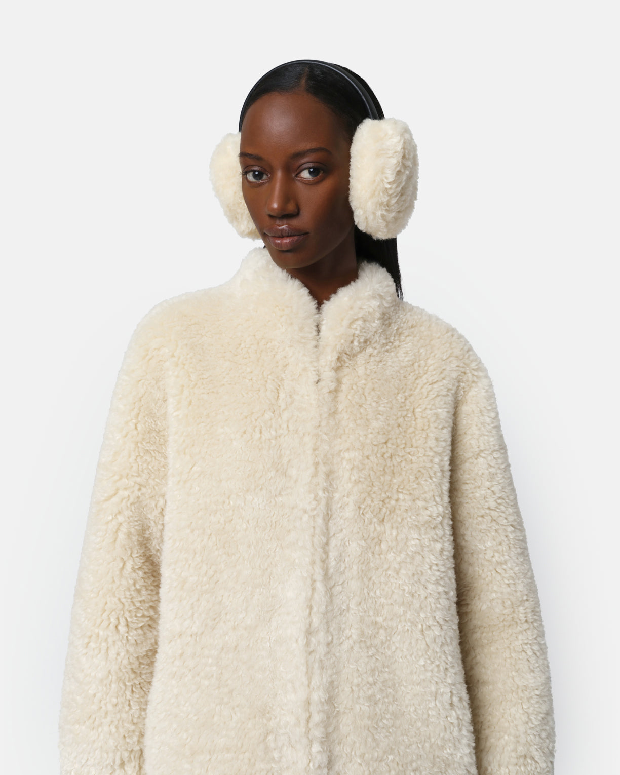 Esme Bouclette Earmuffs – Apparis