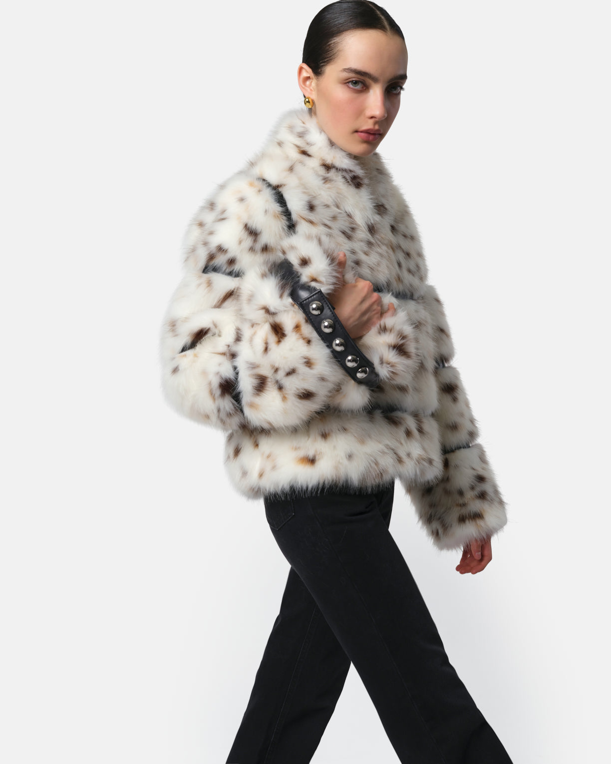 Sai Snow Leopard Coat – Apparis