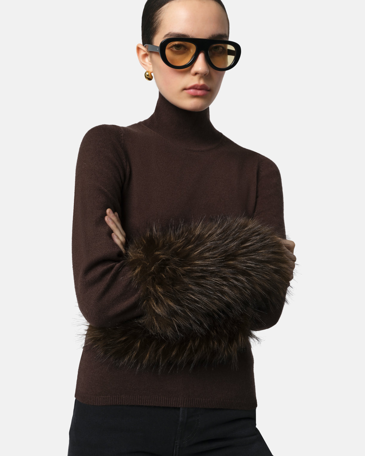 Aspen Cuff Turtleneck – Apparis